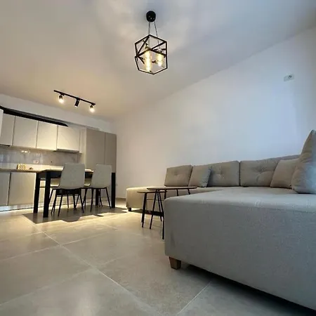 Modern Seaview Shëngjin