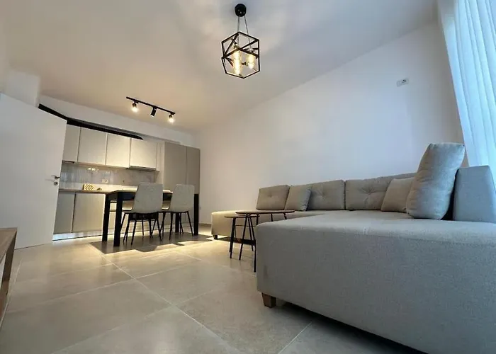 Modern Seaview Shëngjin